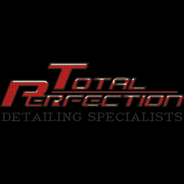 A110325 Black Red White Thumbnail